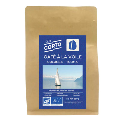 CAFÉ À LA VOILE - COLOMBIE